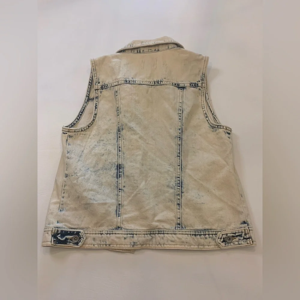 Vintage Y2K Bongo women’s medium whitewashed denim vest (C)